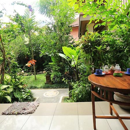 Frangipani Bungalow Ubud  Exterior photo